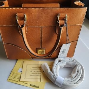 New with tags Dooney and Bourke Saffiano Jayne Satchel